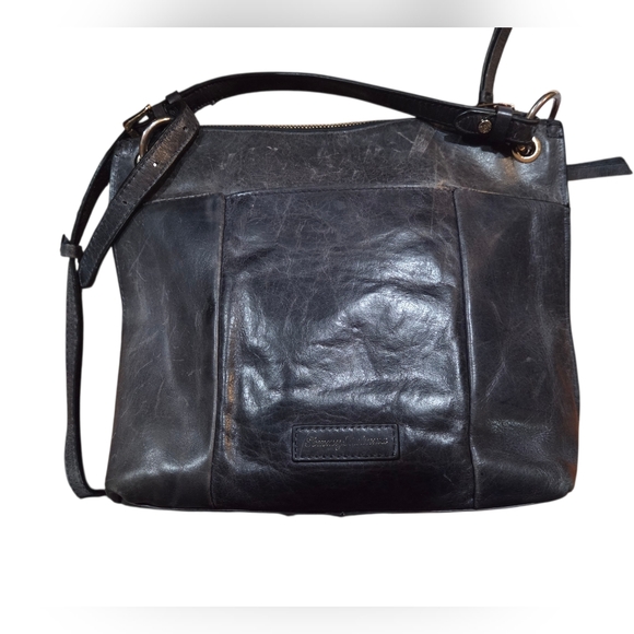 Tommy Bahama - Ipis Distressed Navy Blue Leather Crossbody Bag - Picture 2 of 10